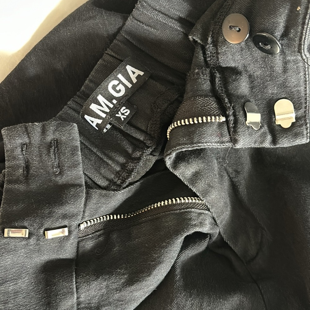 I.AM.GIA. black high rise zip fly joggers - Picture 7 of 9